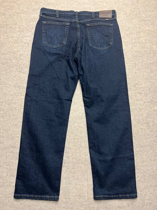Wrangler Regular Fit Straight Leg Denim Jeans Men's 36 X 30 - Picture 7 of 11